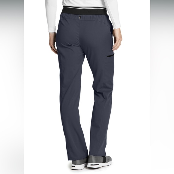 Grey’s Anatomy Kim 3 Pocket Logo Waist Cargo Pants. Color: black - Picture 12 of 14